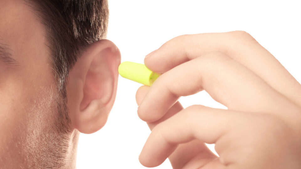 Noise Cancelling und Gehörschutz: Was die Technologien unterscheidet